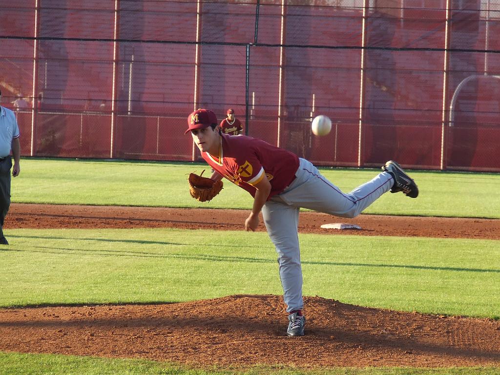 Varsity vs Chalmette 4-3-09 (37)